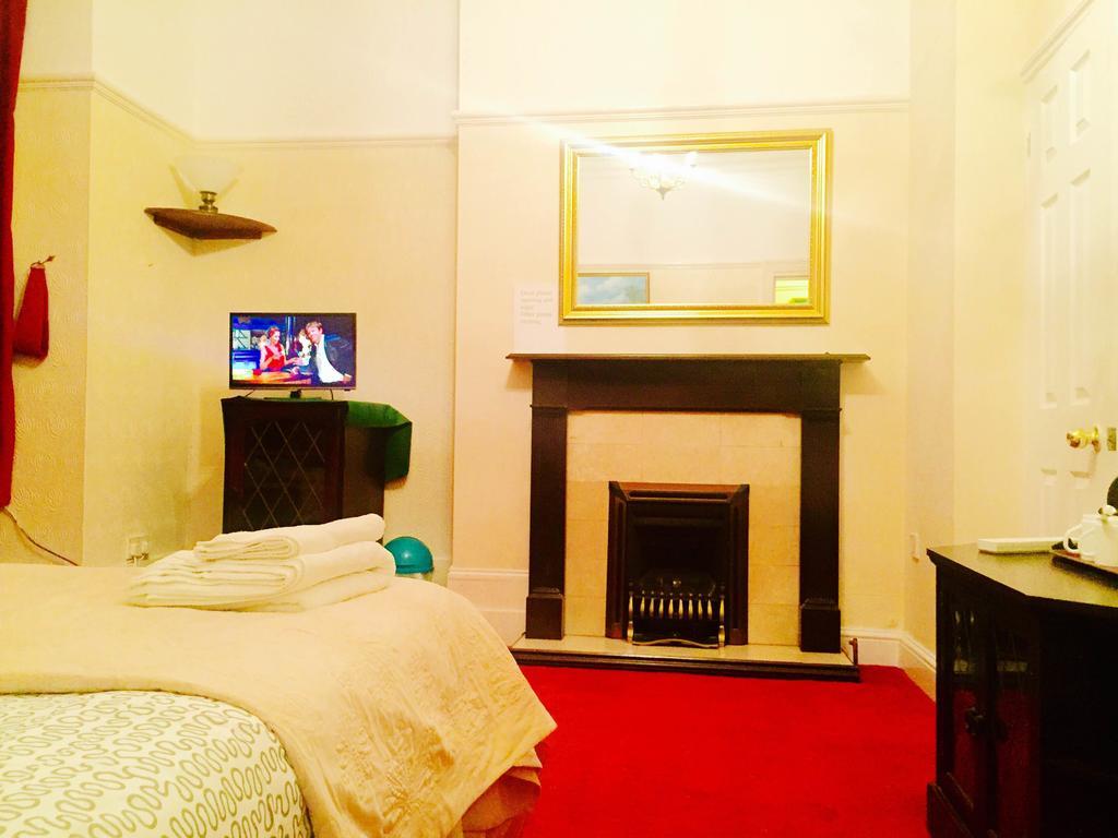 Southend Inn Hotel - Close To Beach, Train Station & Southend Airport Kamer foto